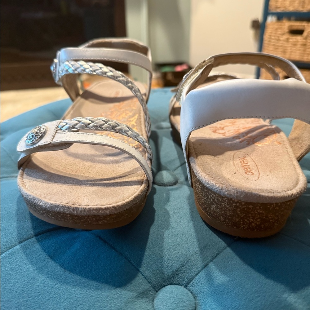 ARTREX Jillian Braided Wedge Sandals White Silver Cork Wedge  Size 11 - Picture 4 of 12